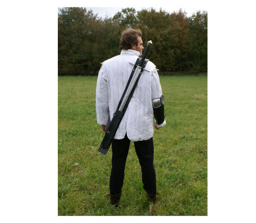 Rückenscheide aus schwarzem Leder