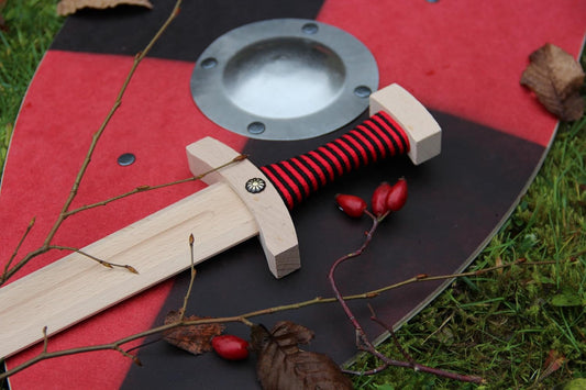 V A H - Stabiles Normannenschwert aus Buche-Echtholz mit zweifarbiger Griffwicklung [Geschichte spielend erleben | echtes Handwerk | Made in Germany]